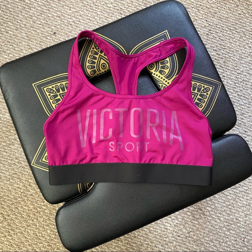 VS magenta sports bra